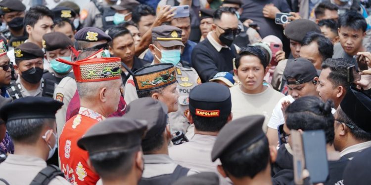 Pemadaman Listrik Kalteng, Gubernur Agustiar Minta PLN Penuhi Target Pemulihan