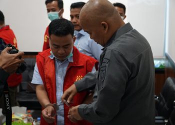 Kejati Kalteng Tahan 5 Komisioner KPU Kotim, Terkait Dugaan Korupsi Dana Hibah Pilkada
