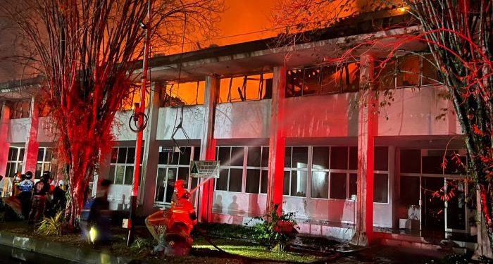 Ruangan Biro Ekonomi hingga Biro Kesra Kantor Gubernur Kalteng Terbakar Dini Hari