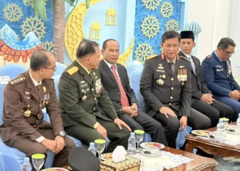Ketua DPRD Kalteng Hadiri Pelantikan Pejabat Pimpinan Tinggi Pratama di Lingkungan Pemprov