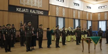 Kajati Kalteng Lantik Empat Kajari Baru, Dorong Penegakan Hukum Humanis