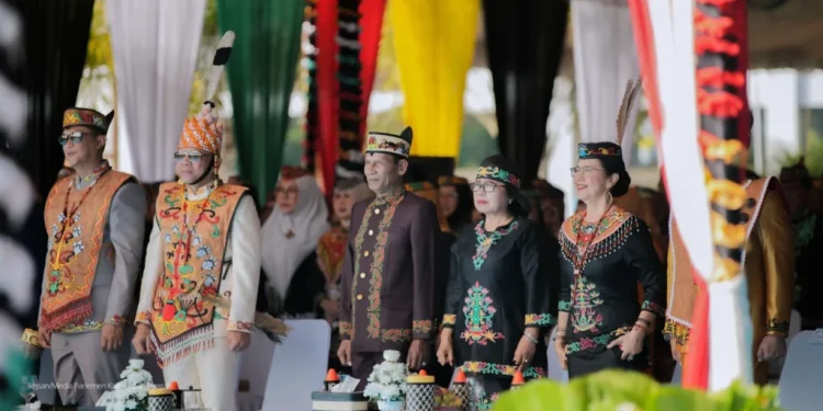 Peringatan HUT ke-69 Kalteng Khidmat, Gubernur Agustiar Sabran Pimpin Upacara Bersama DPRD dan Forkopimda