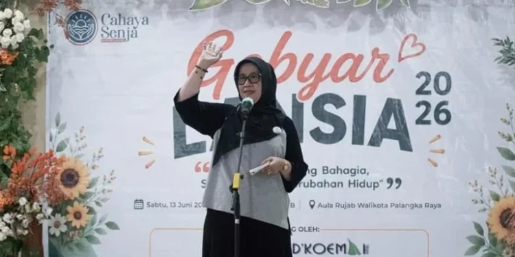 Siti Nafsiah Dorong Penguatan Ruang Aktivitas bagi Lansia di Kalimantan Tengah
