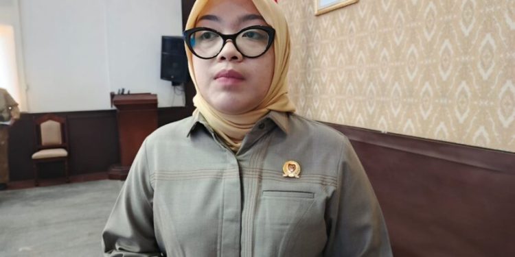 Riska Agustin, Ajak Generasi Muda Lestarikan Budaya Lewat Festival Isen Mulang