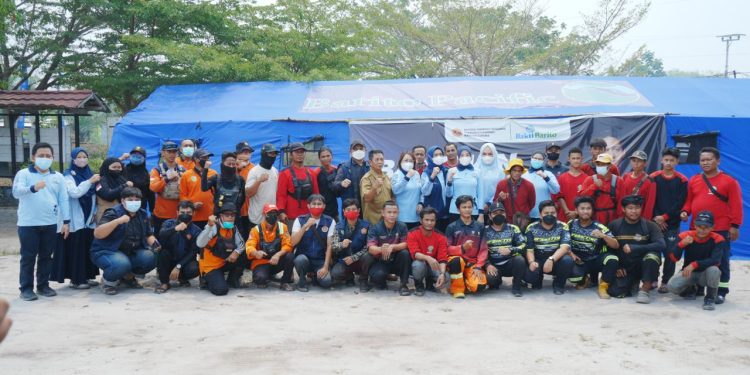 Peduli Relawan Karhutla, TP PKK Kalteng Salurkan Bantuan ke Petuk Katimpun