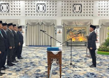 Lima Pejabat Baru Pemprov Kalteng Resmi Dilantik, Gubernur Minta Perkuat Pelayanan Publik