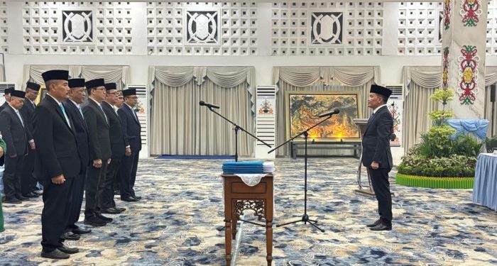Lima Pejabat Baru Pemprov Kalteng Resmi Dilantik, Gubernur Minta Perkuat Pelayanan Publik
