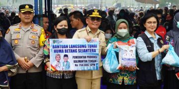 Gubernur Agustiar Pastikan Warga Terdampak Karhutla Katingan Mendapat Bantuan