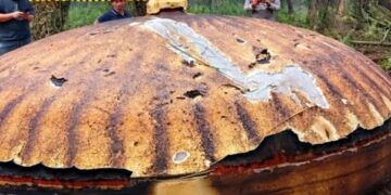 Sampah Antariksa Jatuh di Perkebunan Sawit di Kabupaten Kotim